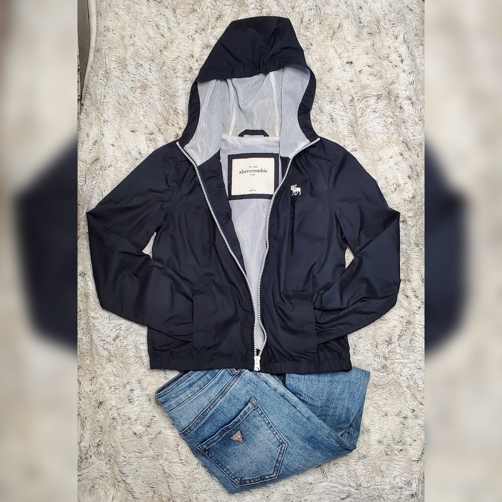 Abercrombie & Fitch Women's Navy Wind Breaker